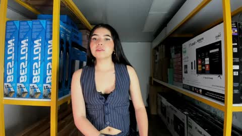 Ambarina  online show from March 31, 2026, 11:32 am