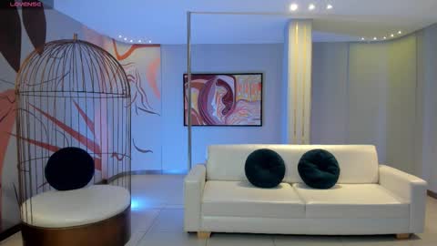 Snapshot of ambarjames_ chatting on October 6, 2025, 11:07 am Ambar online show from October 6, 2025, 11:07 am