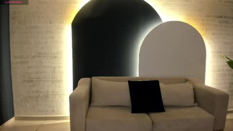 Ambar  online show from March 27, 2026, 11:43 am