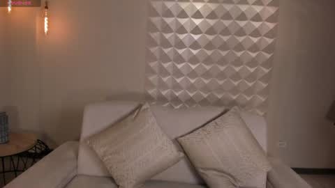 Snapshot of ambarjames_ chatting on July 18, 2026, 10:52 am Ambar online show from July 18, 2026, 10:52 am