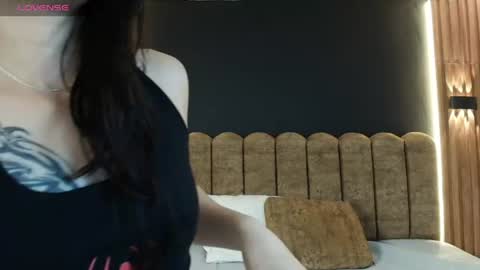 AMBAR LEE online show from June 14, 2026, 12:07 pm