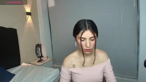 Ambar Ross online show from September 29, 2025, 8:24 pm