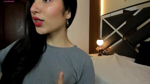 Ambar Ross online show from February 7, 2026, 12:42 pm