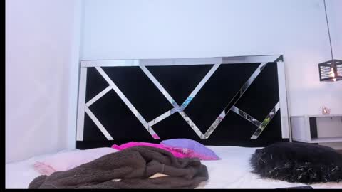   online show from February 4, 2025, 3:33 am