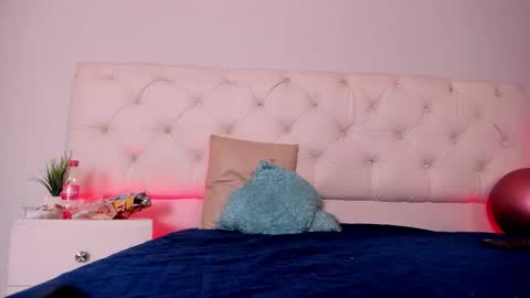  Amber  online show from January 8, 2026, 1:02 pm