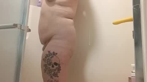 Snapshot of amber38dd chatting on May 2, 2026, 9:58 am amber38dd online show from May 2, 2026, 9:58 am