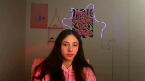 Snapshot of amber__r chatting on March 17, 2026, 6:39 am Amber online show from March 17, 2026, 6:39 am