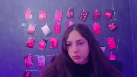 Snapshot of amber__r chatting on March 25, 2026, 6:36 pm Amber online show from March 25, 2026, 6:36 pm