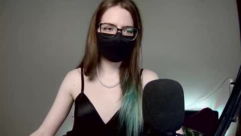 Snapshot of amber_candyfloss chatting on October 6, 2025, 11:13 pm Amber non-nude model online show from October 6, 2025, 11:13 pm