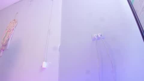 Snapshot of amber_novoa chatting on February 21, 2026, 12:17 pm Amber Novoa online show from February 21, 2026, 12:17 pm