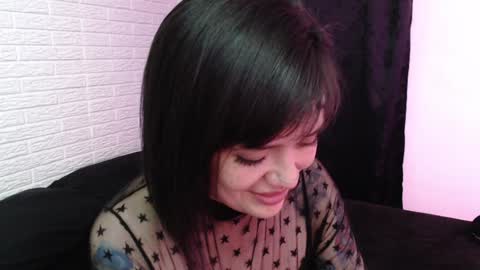 Snapshot of amber_rouss chatting on January 9, 2025, 5:34 am ROUSS online show from January 9, 2025, 5:34 am