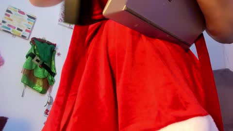 Hi Im Amber Check my Bio  online show from December 24, 2024, 10:06 pm