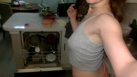 Snapshot of amberbunny1 chatting on September 19, 2025, 7:21 am Amber 3 online show from September 19, 2025, 7:21 am