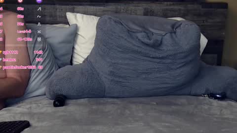 Amber Dawnn online show from February 1, 2025, 4:35 am