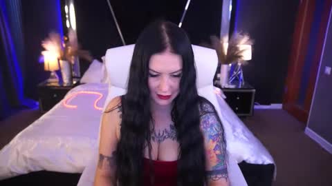 Anna online show from October 1, 2025, 6:19 am