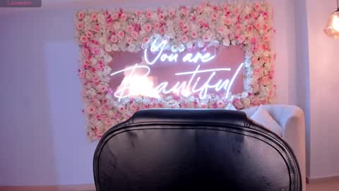 Snapshot of amberfarrell chatting on February 17, 2025, 7:53 pm Amber online show from February 17, 2025, 7:53 pm