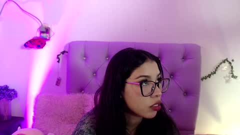 Amber Jeong online show from January 21, 2025, 12:04 am