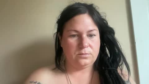 ambermoss7 online show from May 18, 2026, 3:51 pm