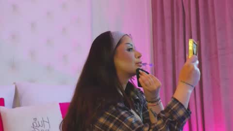 Amberseyes online show from March 7, 2026, 6:21 am