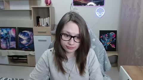 Snapshot of ambersimard chatting on February 16, 2026, 4:19 am Amber online show from February 16, 2026, 4:19 am