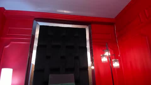 Snapshot of ambervans chatting on November 5, 2025, 7:14 pm Amber online show from November 5, 2025, 7:14 pm