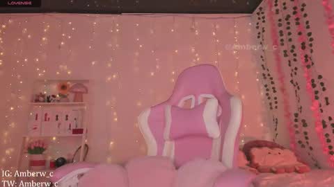 Snapshot of amberw_c chatting on November 8, 2025, 4:34 am IG - TW Amberw c online show from November 8, 2025, 4:34 am