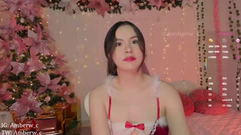 Snapshot of amberw_c chatting on December 14, 2025, 10:36 pm IG - TW Amberw c online show from December 14, 2025, 10:36 pm