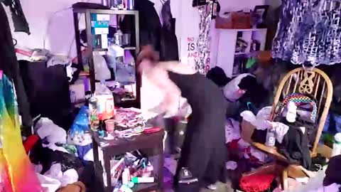 Snapshot of ambionce chatting on January 7, 2026, 5:43 am ambionce online show from January 7, 2026, 5:43 am