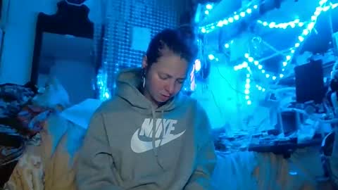 ambionce online show from March 29, 2026, 7:14 pm