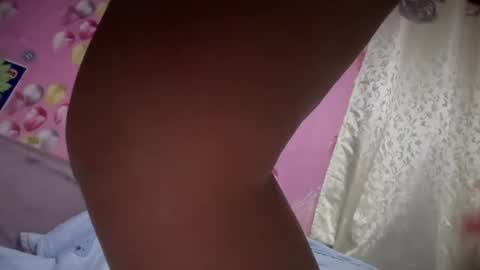 Snapshot of ambisyosa_moore chatting on June 9, 2026, 5:57 pm Marie online show from June 9, 2026, 5:57 pm