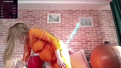 Snapshot of ambrosia_nectar chatting on February 28, 2025, 11:25 am 25 WEEK Princess Linnea online show from February 28, 2025, 11:25 am