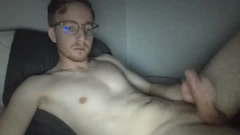 Snapshot of amekatt chatting on December 29, 2024, 5:33 pm Amekatt online show from December 29, 2024, 5:33 pm