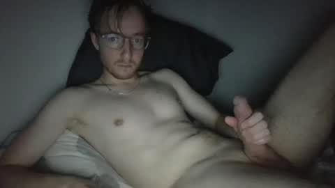 Snapshot of amekatt chatting on March 6, 2025, 10:26 pm Amekatt online show from March 6, 2025, 10:26 pm