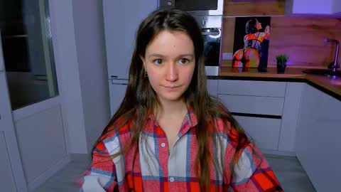 Snapshot of ameli_moon chatting on March 10, 2025, 4:14 pm Eileen online show from March 10, 2025, 4:14 pm