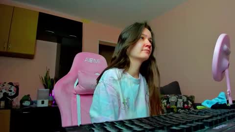 Eileen online show from December 3, 2025, 11:30 am