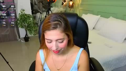 AMELIA online show from October 18, 2025, 7:58 pm