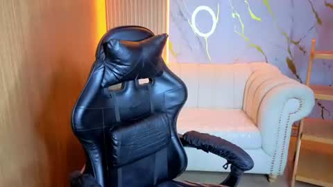 amelia_grace_tf online show from July 17, 2026, 12:56 pm