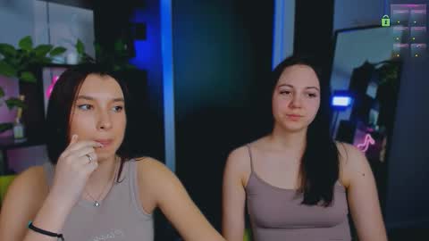 ameliaa_sweet online show from March 27, 2026, 12:49 pm