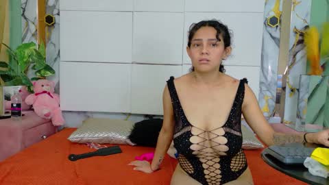 Amelia AND Emily online show from September 13, 2025, 2:06 pm