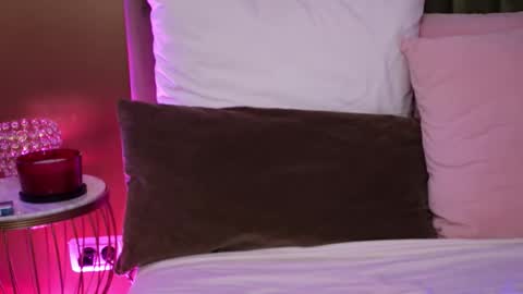 Amelia online show from January 9, 2026, 10:51 am