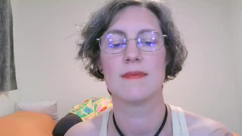 Ameliaishka online show from April 19, 2026, 6:24 am