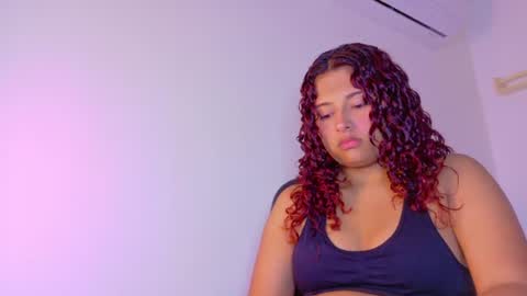 amelialaurent_ online show from June 17, 2026, 7:26 pm