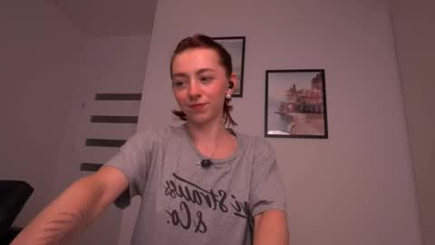 Snapshot of ameliamber0 chatting on October 1, 2025, 2:23 pm Amelia online show from October 1, 2025, 2:23 pm