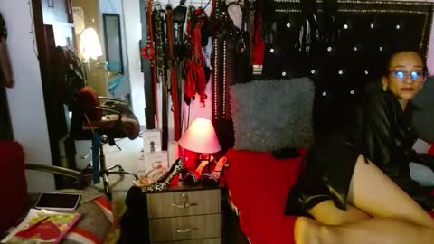 amelie__martinez online show from February 26, 2026, 10:09 pm