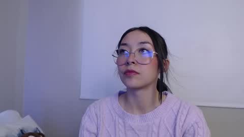 Amelie online show from February 25, 2025, 8:41 pm