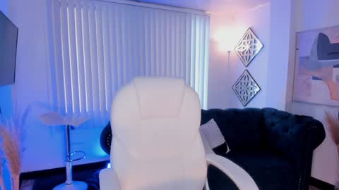 Snapshot of amelie_jhons chatting on January 21, 2025, 8:21 pm Amelie Jons online show from January 21, 2025, 8:21 pm