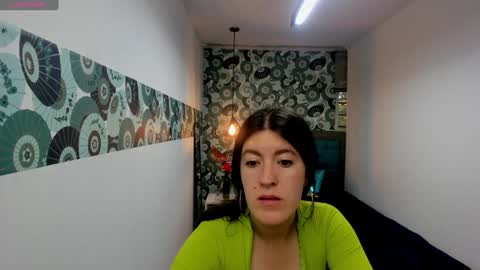 A M E L I E online show from January 18, 2025, 12:15 pm