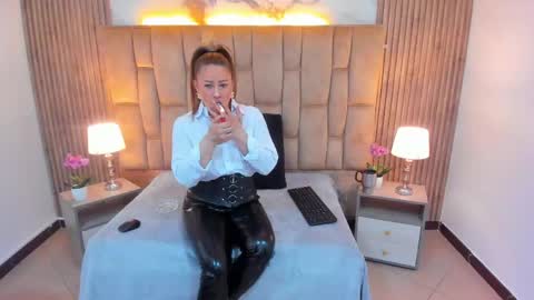 Amell Thomson online show from May 19, 2026, 11:27 am