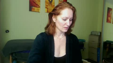 Snapshot of amelly777 chatting on February 17, 2025, 2:48 pm amelly777 online show from February 17, 2025, 2:48 pm