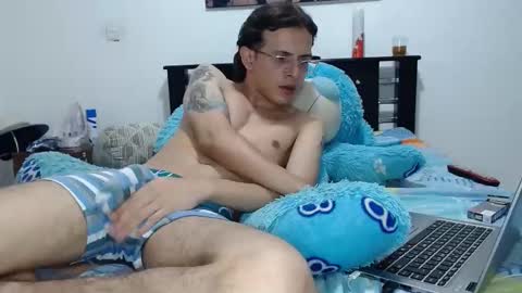 Snapshot of americanbig_dick chatting on February 7, 2025, 11:24 pm Lucian online show from February 7, 2025, 11:24 pm